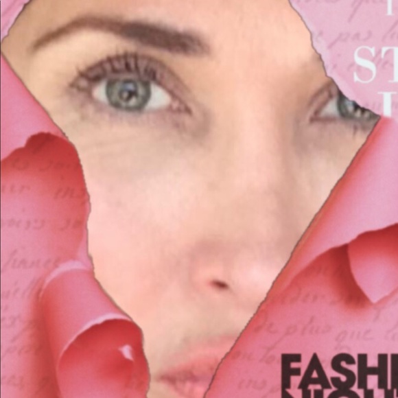 Meet your Posher, Helika - Picture 1 of 1